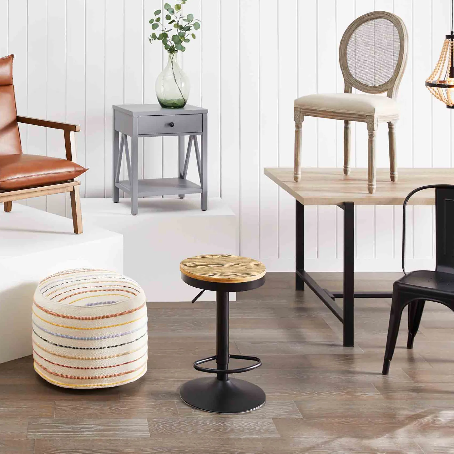 * Gwen Dining Chair, Cream Premium< Dining Chairs & Benches